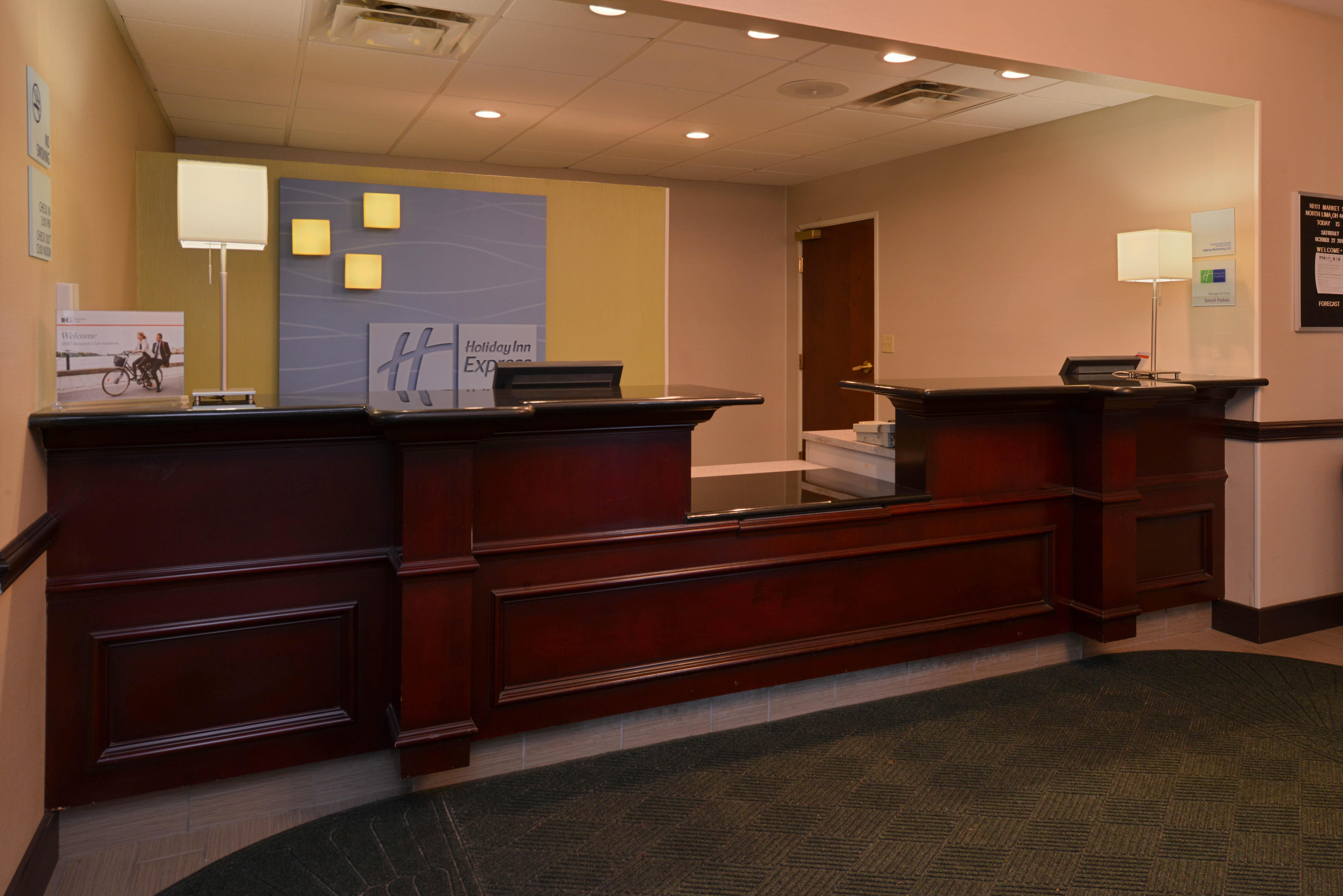 Holiday Inn Express Hotel & Suites Youngstown - North Lima/Boardman By Ihg Exterior photo