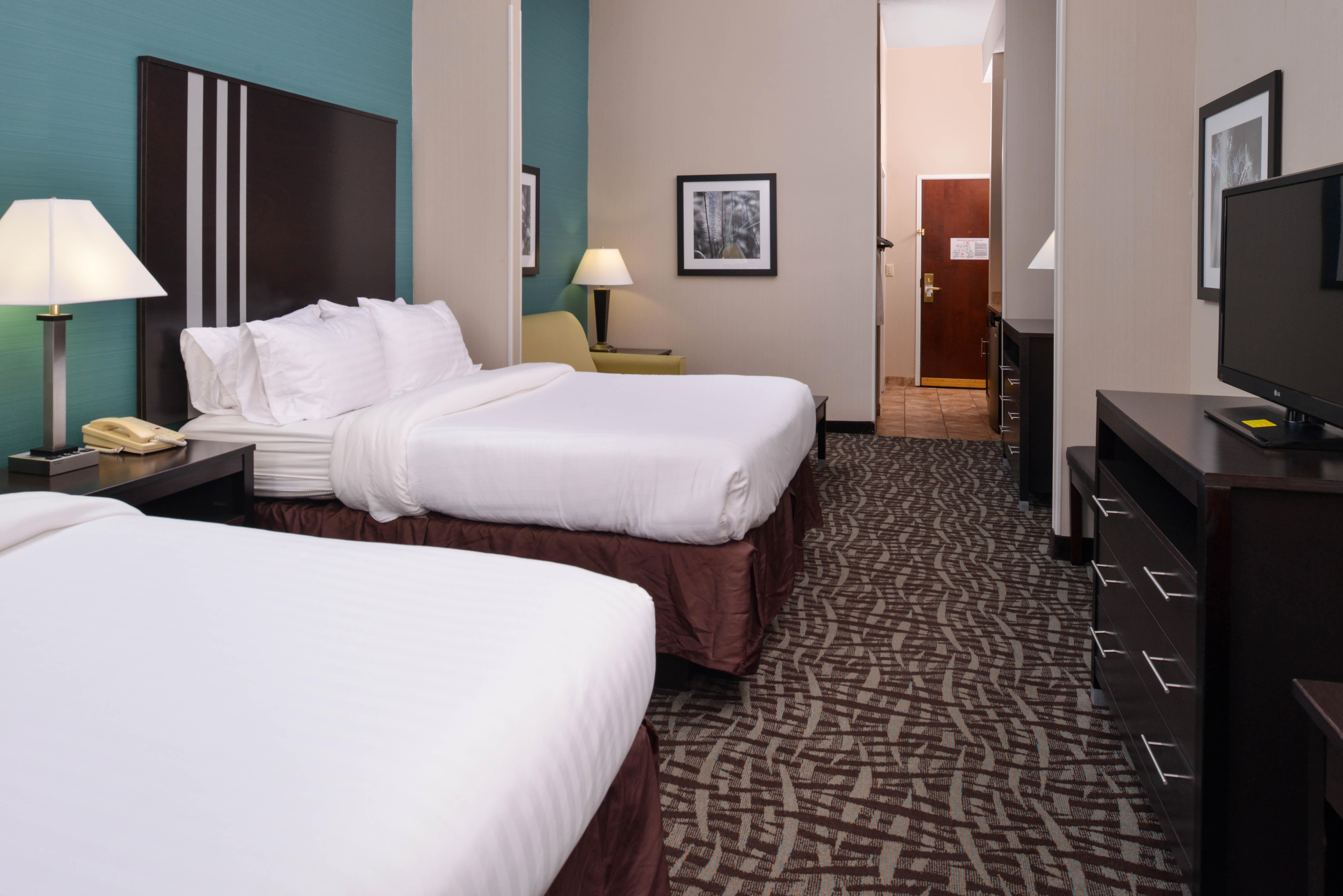 Holiday Inn Express Hotel & Suites Youngstown - North Lima/Boardman By Ihg Exterior photo