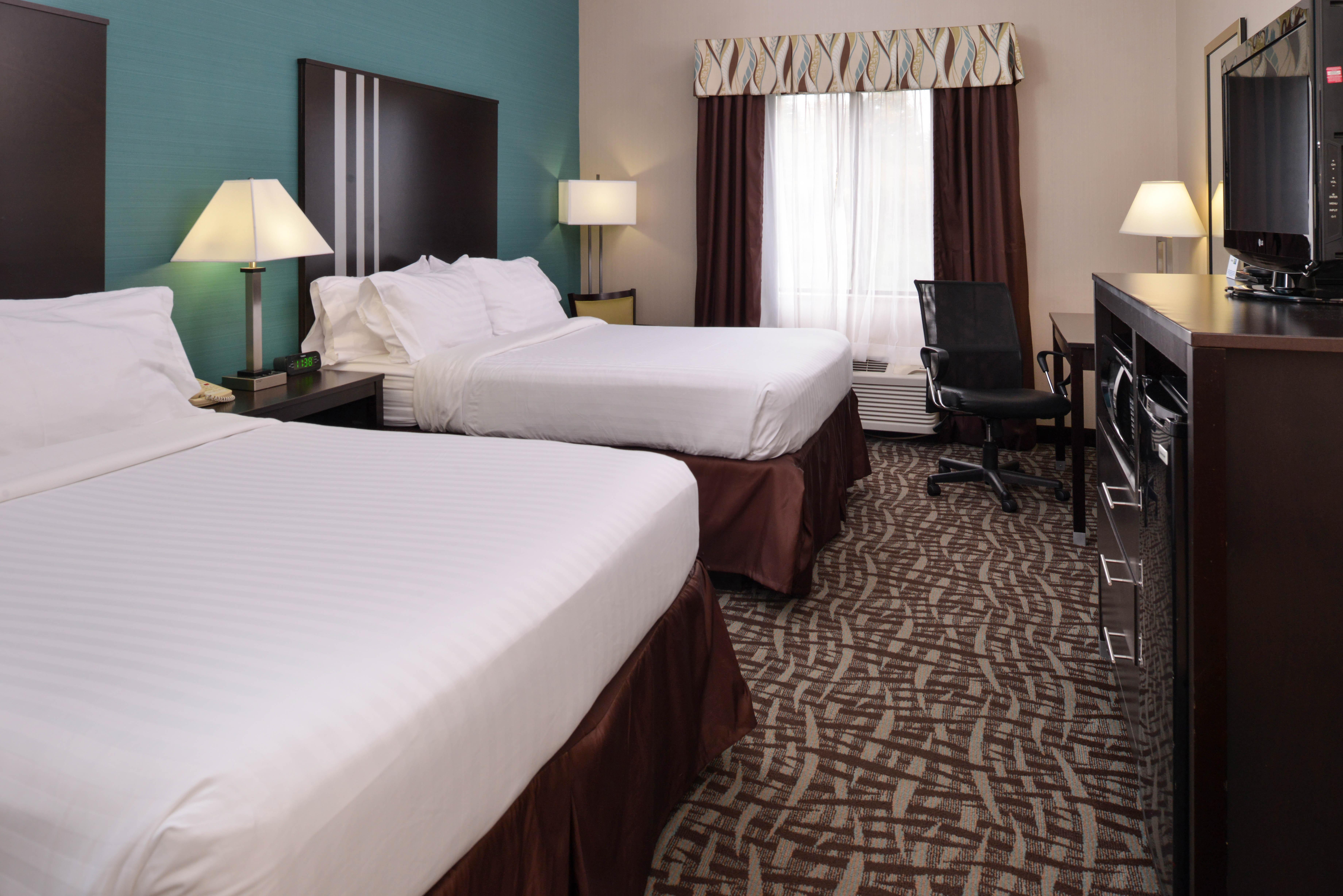 Holiday Inn Express Hotel & Suites Youngstown - North Lima/Boardman By Ihg Exterior photo