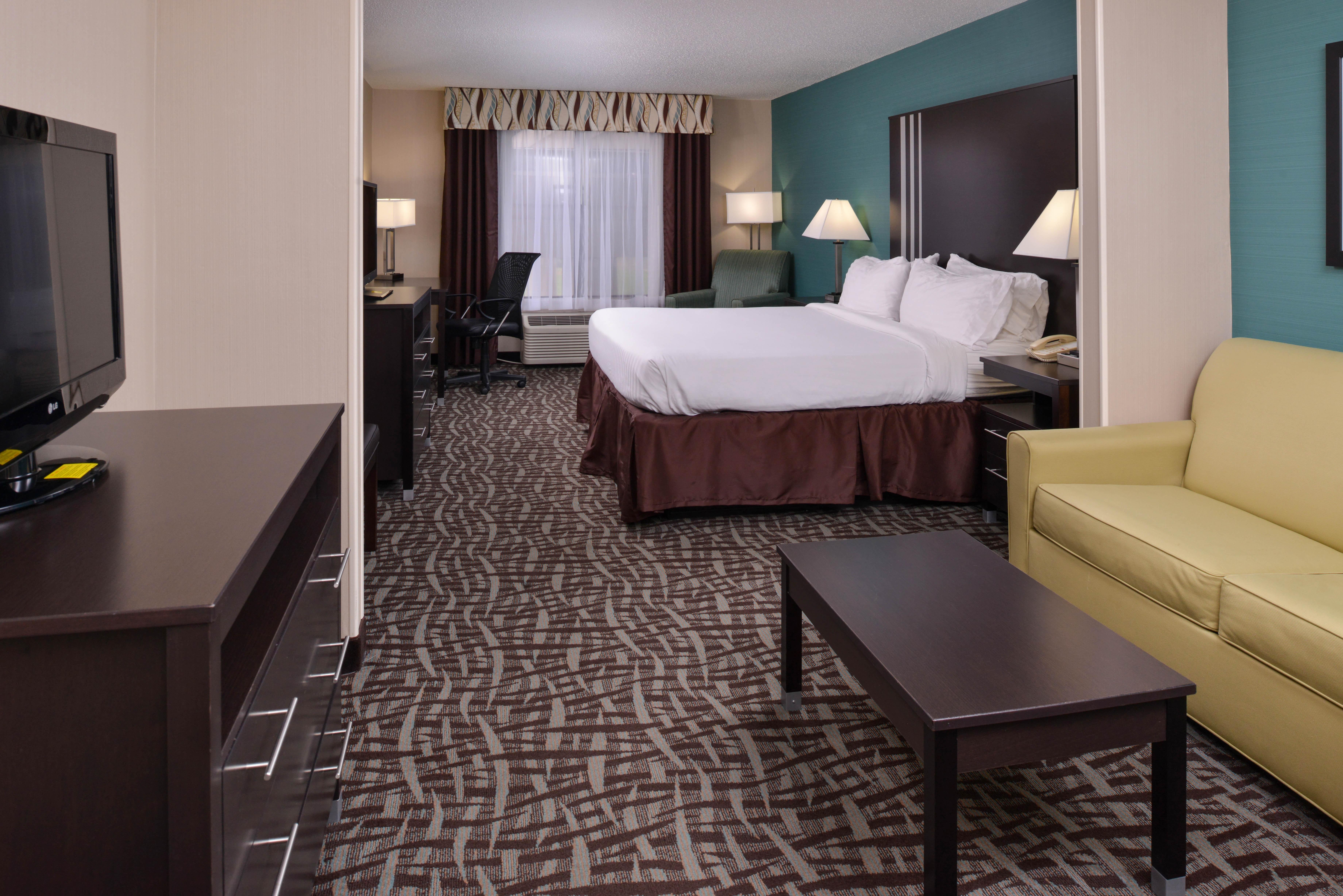 Holiday Inn Express Hotel & Suites Youngstown - North Lima/Boardman By Ihg Exterior photo