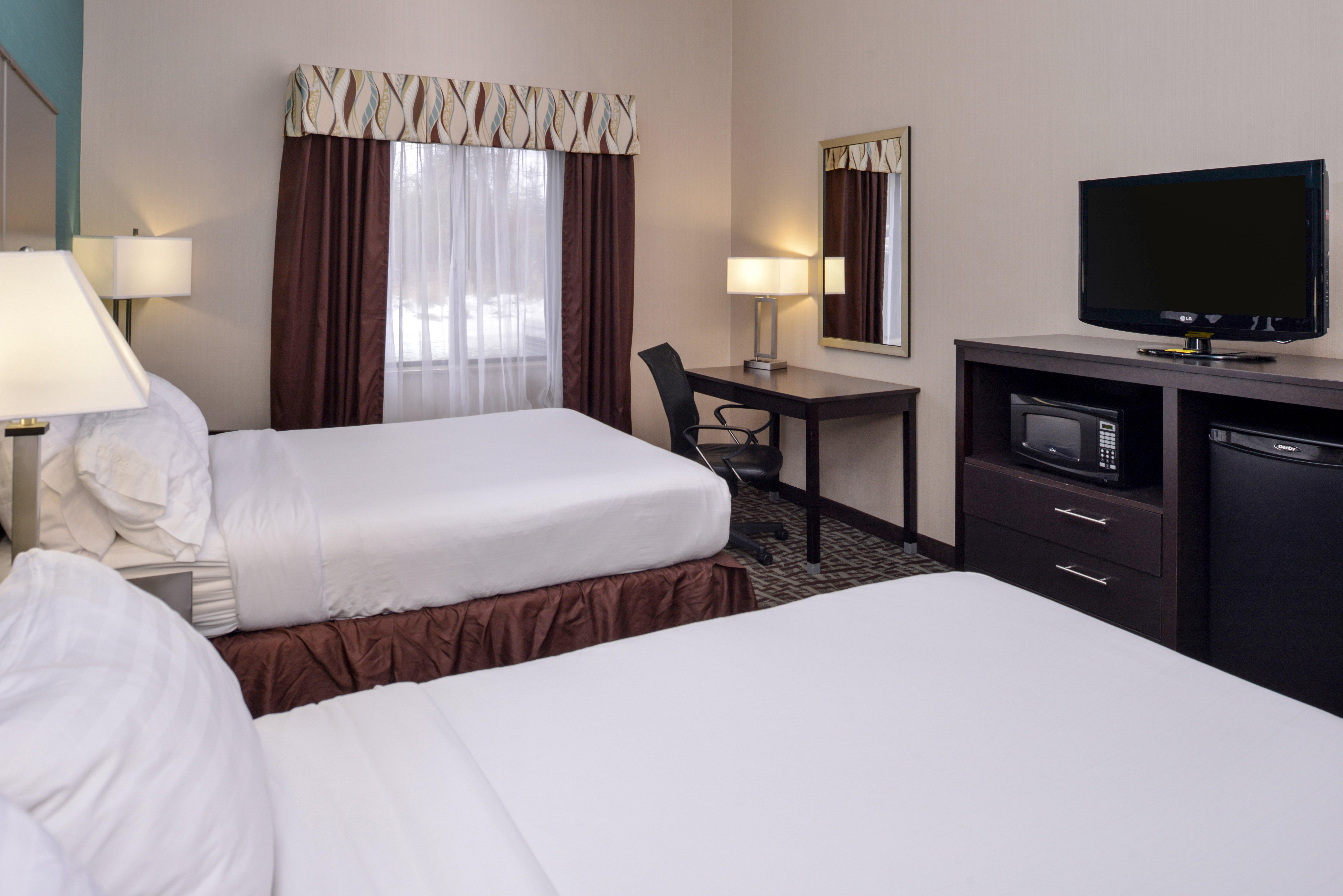 Holiday Inn Express Hotel & Suites Youngstown - North Lima/Boardman By Ihg Exterior photo