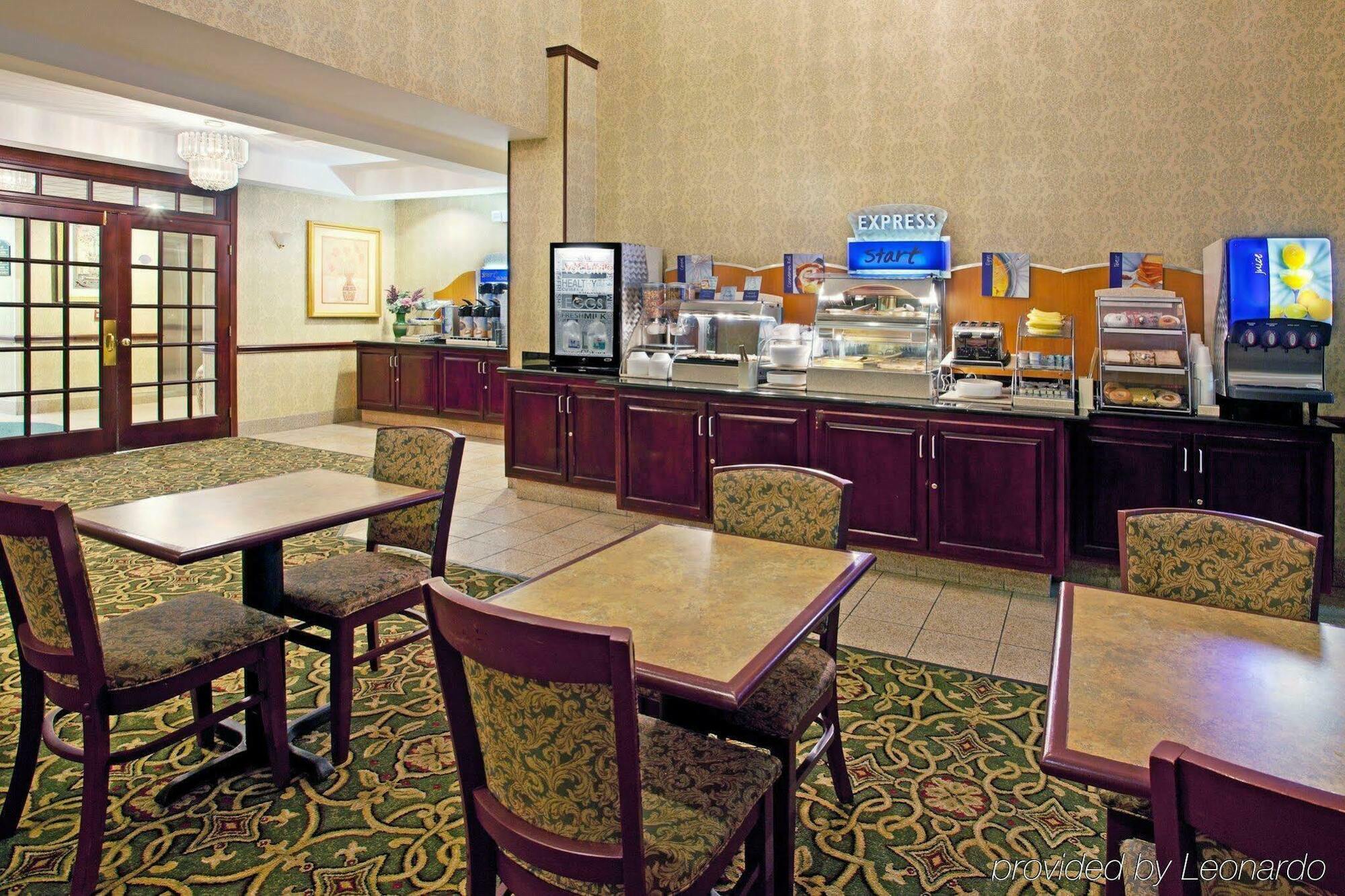 Holiday Inn Express Hotel & Suites Youngstown - North Lima/Boardman By Ihg Exterior photo